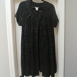 NWOT Black and gray short sleeved cardigan sweater